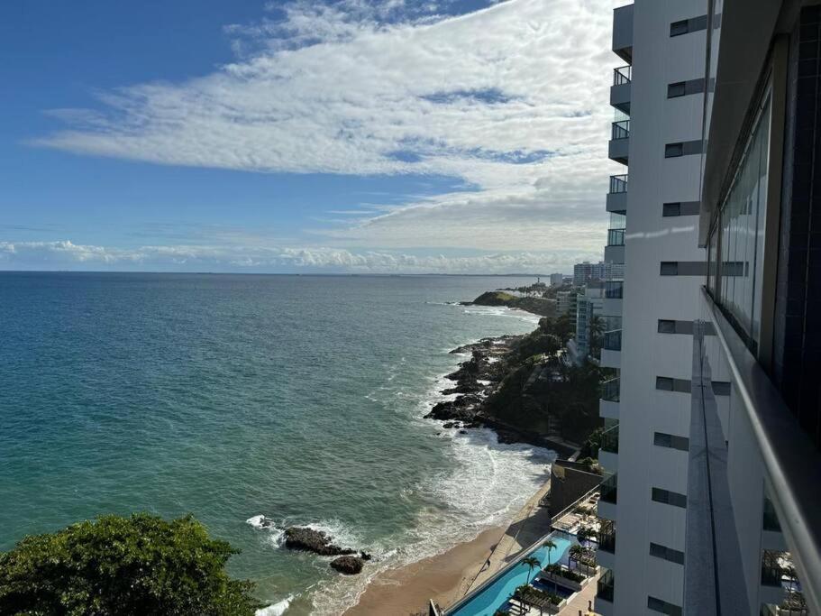 Apartment Alto Padrao Bc1309 Pe Na Areia Vista Mar Barra Ondina Salvador